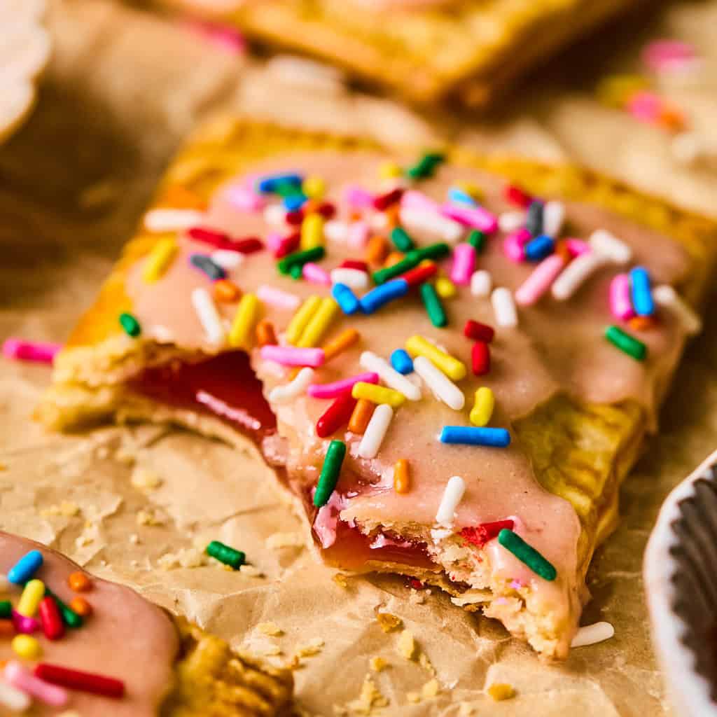 Easy Homemade Pop Tarts: Quick Recipe with Pie Crust